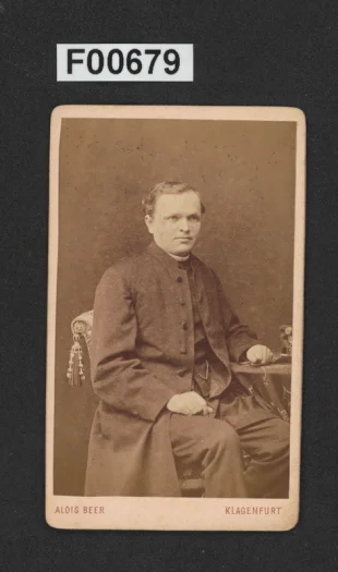 kabinetní portrétní vizitková fotografie