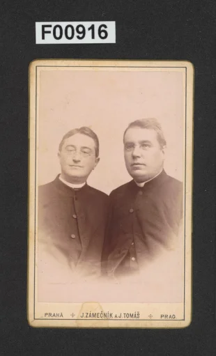 kabinetní portrétní vizitková fotografie