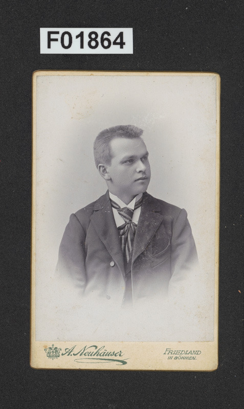 kabinetní portrétní vizitková fotografie