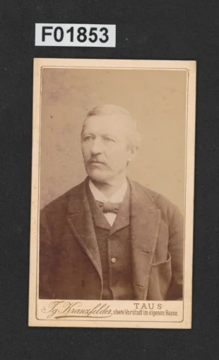 kabinetní portrétní vizitková fotografie