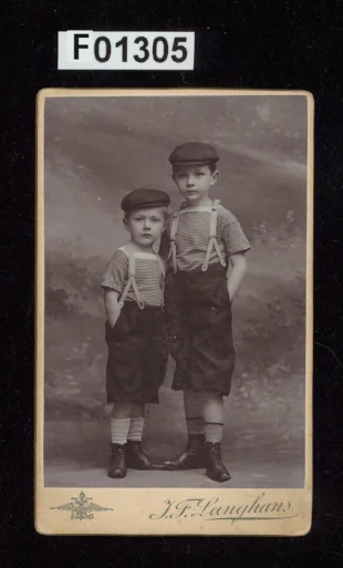 kabinetní portrétní vizitková fotografie