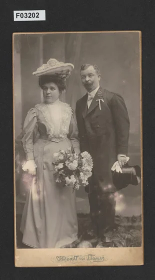 kabinetní portrétní vizitková fotografie