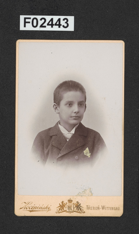 kabinetní portrétní vizitková fotografie