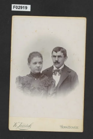 kabinetní portrétní fotografie