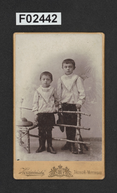 kabinetní portrétní vizitková fotografie