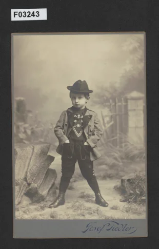 kabinetní portrétní vizitková fotografie