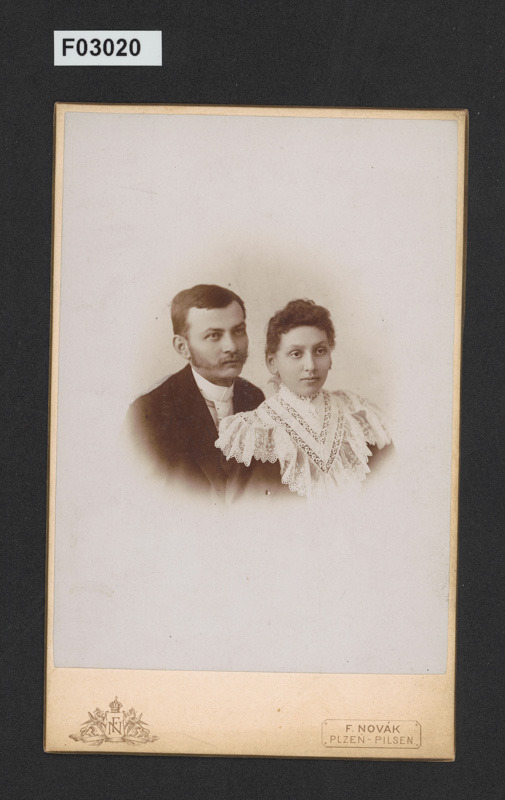 kabinetní portrétní fotografie