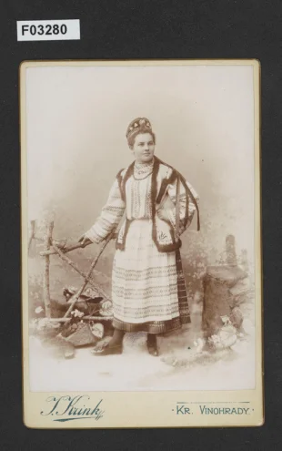 kabinetní portrétní vizitková fotografie