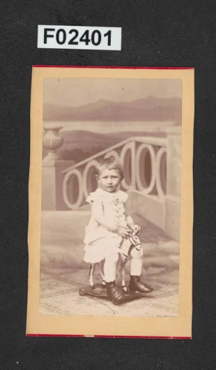 kabinetní portrétní vizitková fotografie
