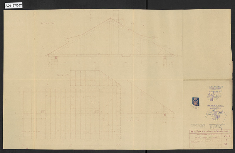 Sídliště Báňské a hutní společnosti, Olomouc-Hejčín, Erenburgova č. p. 295, Matochova č.p. 301-302