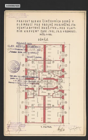 Domy Obecně prospěšného stavebního a bytového družstva "Pod vlastním krovem", Olomouc, č.p. 1016 a 1019 (Starodružiníků 1016/4 a kpt. Nálepky 1019/18)
